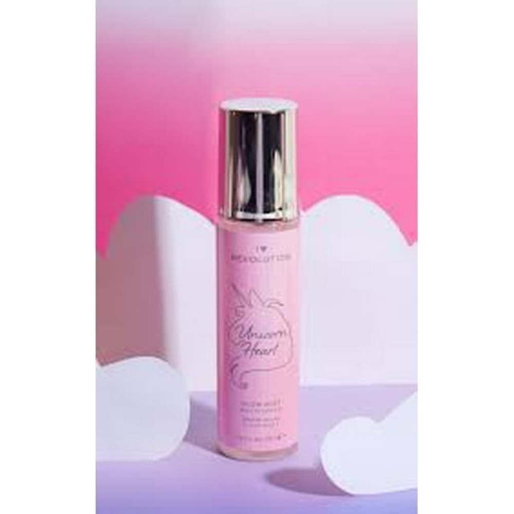 ❄️ Makeup Revolution | Unicorn Heart Glow Mist